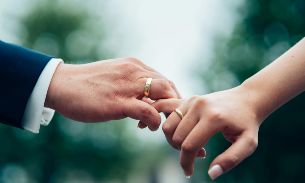 Bipolar disorder and marriage