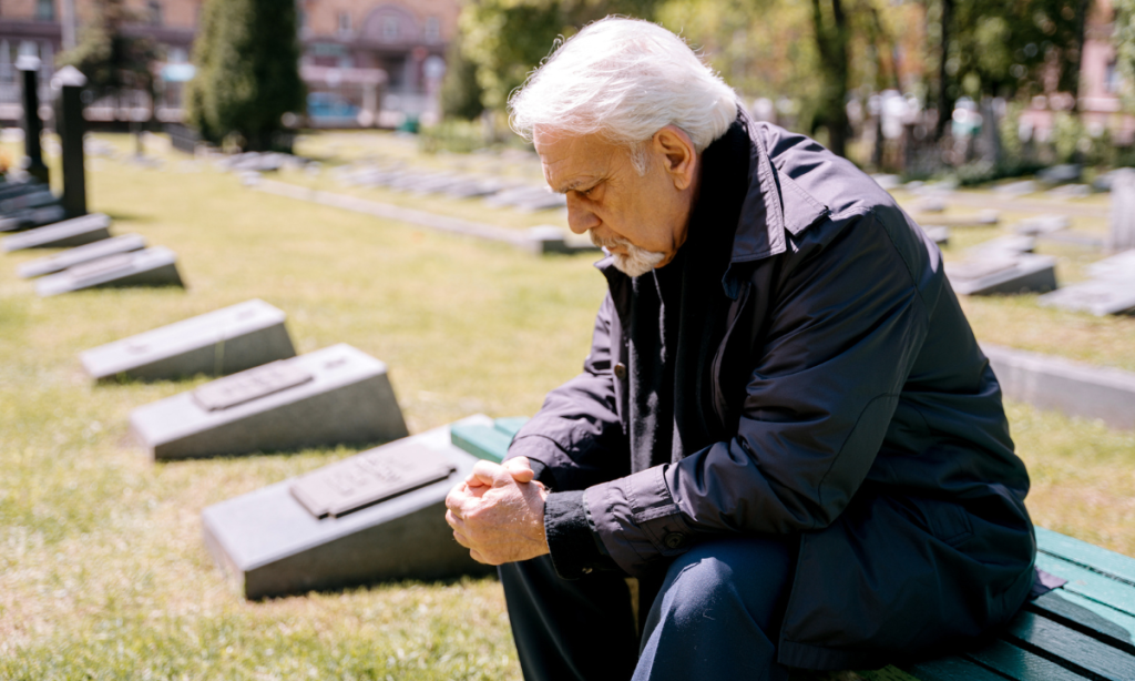 Bipolar Depression vs Bipolar Disorder: What’s the Real Difference?